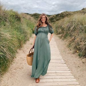 GAL MEETS GLAM JOANNA